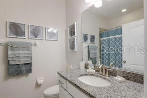 Condominio en alquiler en Sarasota, Florida, 2 dormitorios, 132.29 m2 № 1679649 - foto 10