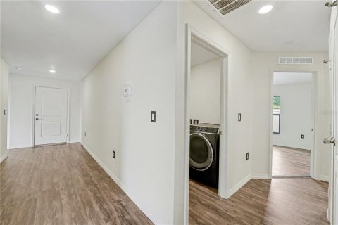 Villa ou maison à vendre à Kissimmee, Floride: 5 chambres, 181.53 m2 № 2360375 - photo 7