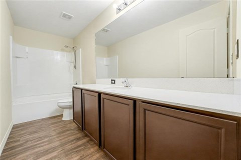 Villa ou maison à vendre à Kissimmee, Floride: 5 chambres, 181.53 m2 № 2360375 - photo 15