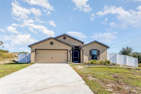 House in Kissimmee, Florida 5 bedrooms, 181.53 sq.m. № 2360375