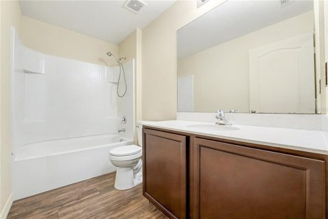 Villa ou maison à vendre à Kissimmee, Floride: 5 chambres, 181.53 m2 № 2360375 - photo 16