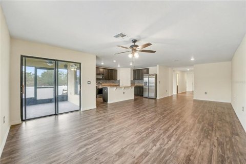 Villa ou maison à vendre à Kissimmee, Floride: 5 chambres, 181.53 m2 № 2360375 - photo 6