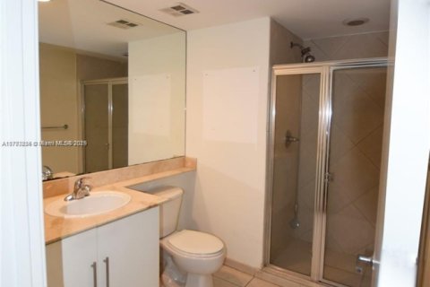 Condominio en venta en Miami, Florida, 2 dormitorios, 108.6 m2 № 1660046 - foto 9