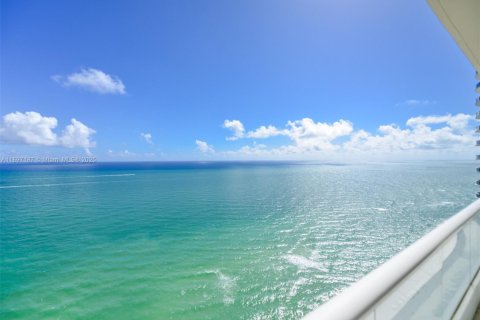 Condo in Sunny Isles Beach, Florida, 4 bedrooms  № 2073798 - photo 29