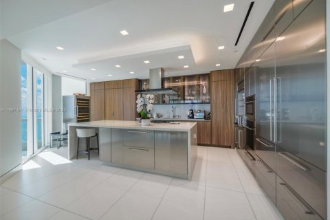 Condo in Sunny Isles Beach, Florida, 4 bedrooms  № 2073798 - photo 6