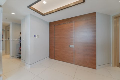 Condo in Sunny Isles Beach, Florida, 4 bedrooms  № 2073798 - photo 26