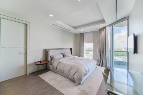 Condo in Sunny Isles Beach, Florida, 4 bedrooms  № 2073798 - photo 22