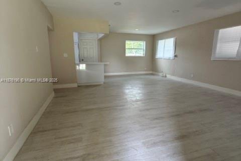 Casa en alquiler en West Park, Florida, 3 dormitorios, 108.7 m2 № 1927027 - foto 4