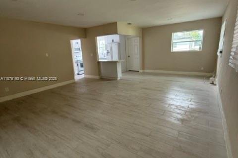 Casa en alquiler en West Park, Florida, 3 dormitorios, 108.7 m2 № 1927027 - foto 5