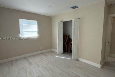 Casa en alquiler en West Park, Florida, 3 dormitorios, 108.7 m2 № 1927027 - foto 16