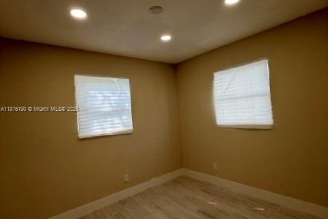 Casa en alquiler en West Park, Florida, 3 dormitorios, 108.7 m2 № 1927027 - foto 12