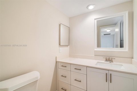 Copropriété à vendre à Lighthouse Point, Floride: 1 chambre, 83.61 m2 № 1995634 - photo 20