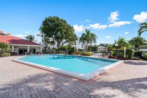 Copropriété à vendre à Lighthouse Point, Floride: 1 chambre, 83.61 m2 № 1995634 - photo 25