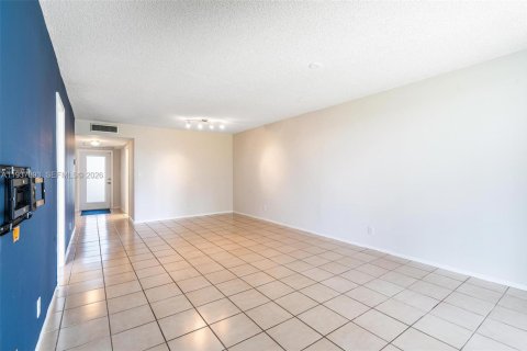 Copropriété à vendre à Lighthouse Point, Floride: 1 chambre, 83.61 m2 № 1995634 - photo 17