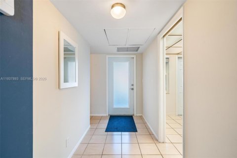 Copropriété à vendre à Lighthouse Point, Floride: 1 chambre, 83.61 m2 № 1995634 - photo 18
