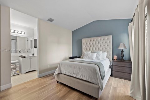 Villa ou maison à vendre à Miami, Floride: 3 chambres, 134.62 m2 № 1954155 - photo 18