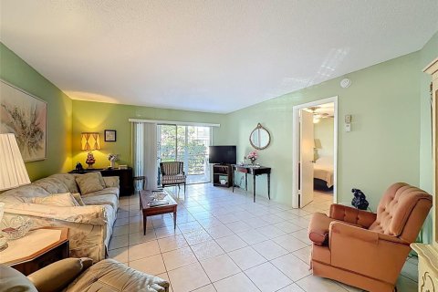 Copropriété à vendre à Lauderdale Lakes, Floride: 2 chambres, 102.38 m2 № 2154161 - photo 18