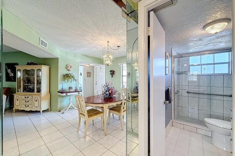 Copropriété à vendre à Lauderdale Lakes, Floride: 2 chambres, 102.38 m2 № 2154161 - photo 28