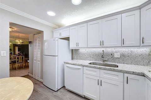 Copropriété à vendre à Lauderdale Lakes, Floride: 2 chambres, 102.38 m2 № 2154161 - photo 11