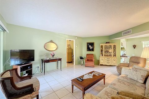 Copropriété à vendre à Lauderdale Lakes, Floride: 2 chambres, 102.38 m2 № 2154161 - photo 22