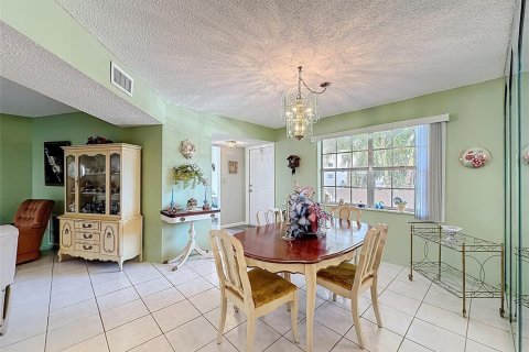 Copropriété à vendre à Lauderdale Lakes, Floride: 2 chambres, 102.38 m2 № 2154161 - photo 17