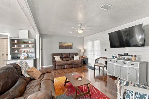 Villa ou maison à vendre à Lakeland, Floride: 3 chambres, 148.18 m2 № 2436707 - photo 19