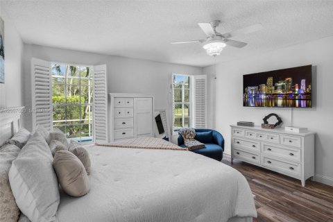 Villa ou maison à vendre à Coral Springs, Floride: 4 chambres, 284.84 m2 № 2072566 - photo 22