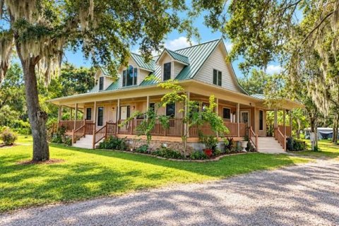 Villa ou maison à Ruskin, Floride 3 chambres, 259.29 m2 № 2423809