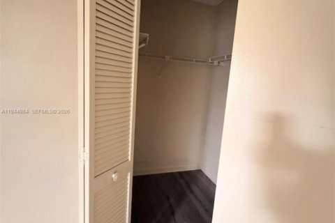 Casa en alquiler en Wellington, Florida, 2 dormitorios, 464.14 m2 № 2002304 - foto 17