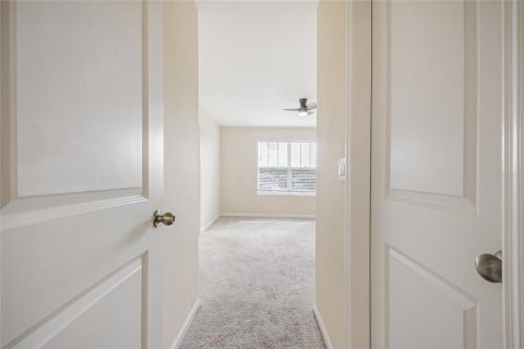 Touwnhouse à vendre à Orlando, Floride: 4 chambres, 151.15 m2 № 2347538 - photo 28
