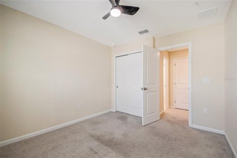 Touwnhouse à vendre à Orlando, Floride: 4 chambres, 151.15 m2 № 2347538 - photo 23