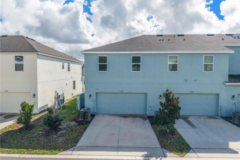 Touwnhouse à vendre à Orlando, Floride: 4 chambres, 151.15 m2 № 2347538 - photo 3