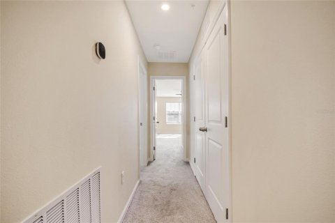 Touwnhouse à vendre à Orlando, Floride: 4 chambres, 151.15 m2 № 2347538 - photo 24