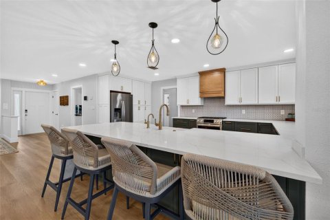 Casa en venta en Tampa, Florida, 4 dormitorios, 193.33 m2 № 2431153 - foto 15