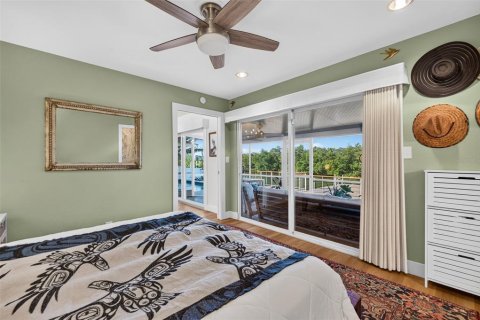Casa en venta en Tampa, Florida, 4 dormitorios, 193.33 m2 № 2431153 - foto 26