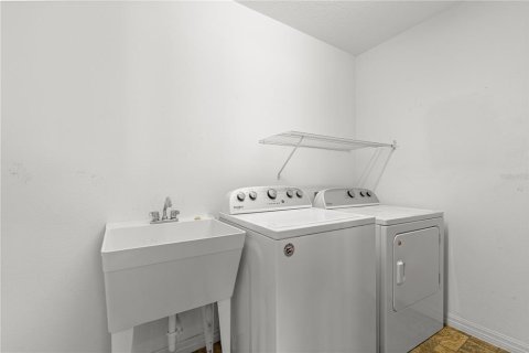 Villa ou maison à vendre à Oxford, Floride: 3 chambres, 142.7 m2 № 2399254 - photo 25