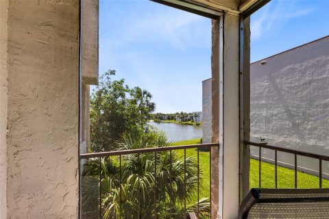 Condominio en venta en Altamonte Springs, Florida, 2 dormitorios, 116.31 m2 № 1620519 - foto 24