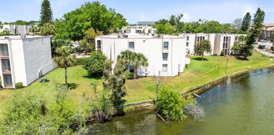 Condominio en Altamonte Springs, Florida, 2 dormitorios  № 1620519