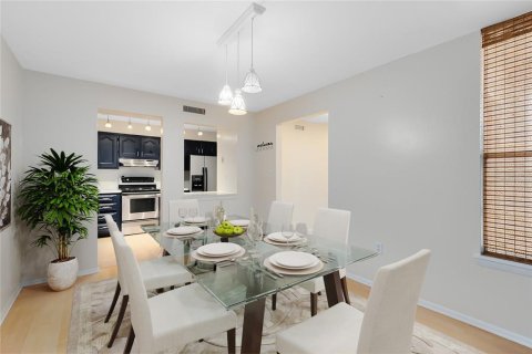 Condominio en venta en Altamonte Springs, Florida, 2 dormitorios, 116.31 m2 № 1620519 - foto 12