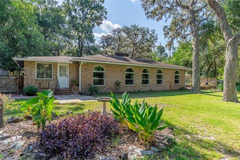 Villa ou maison à vendre à Melrose, Floride: 4 chambres, 187.66 m2 № 1856065 - photo 13