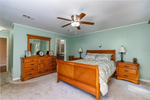 Villa ou maison à vendre à Melrose, Floride: 4 chambres, 187.66 m2 № 1856065 - photo 17