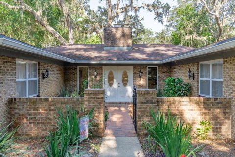 Villa ou maison à vendre à Melrose, Floride: 4 chambres, 187.66 m2 № 1856065 - photo 2