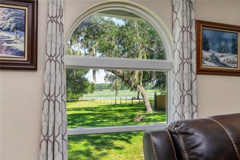 Villa ou maison à vendre à Melrose, Floride: 4 chambres, 187.66 m2 № 1856065 - photo 30