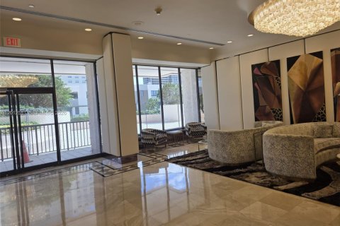 Copropriété à louer à Miami, Floride: 2 chambres, 181.16 m2 № 2076076 - photo 16