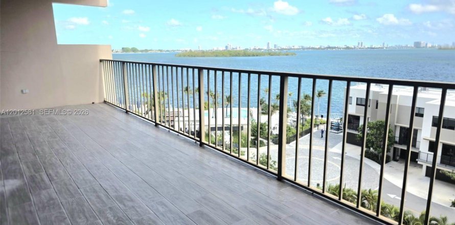 Condo à Miami, Floride, 2 chambres  № 2076076