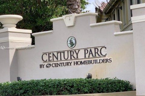 Condominio en alquiler en Miami, Florida, 3 dormitorios, 126.72 m2 № 1992773 - foto 5