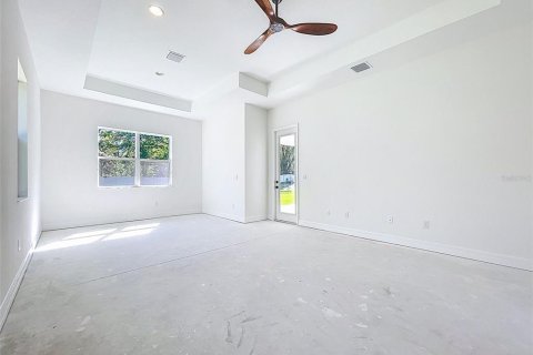 House in Lutz, Florida 4 bedrooms, 290.23 sq.m. № 1630369 - photo 28