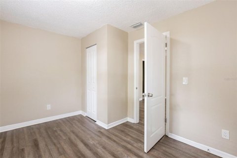 Villa ou maison à vendre à Tampa, Floride: 3 chambres, 95.32 m2 № 2145322 - photo 22