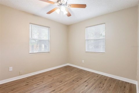 Villa ou maison à vendre à Tampa, Floride: 3 chambres, 95.32 m2 № 2145322 - photo 23