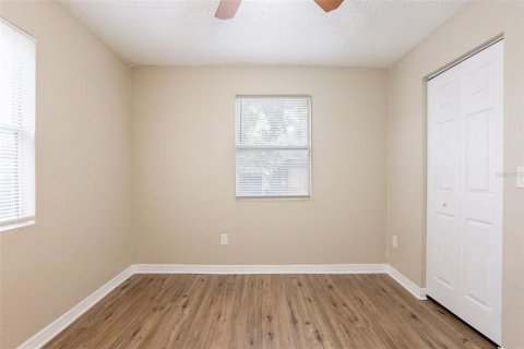 Villa ou maison à vendre à Tampa, Floride: 3 chambres, 95.32 m2 № 2145322 - photo 24